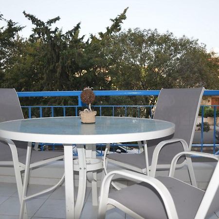 Iris Village Pafos Exterior foto
