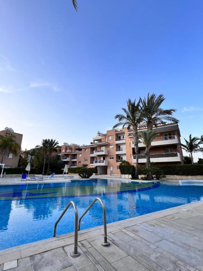 Iris Village Pafos Exterior foto