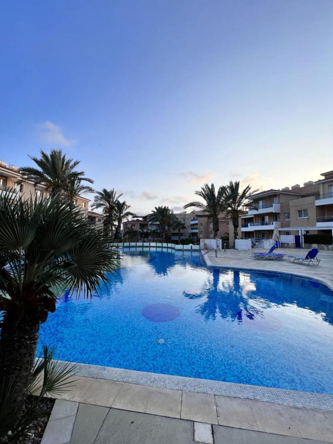 Iris Village Pafos Exterior foto