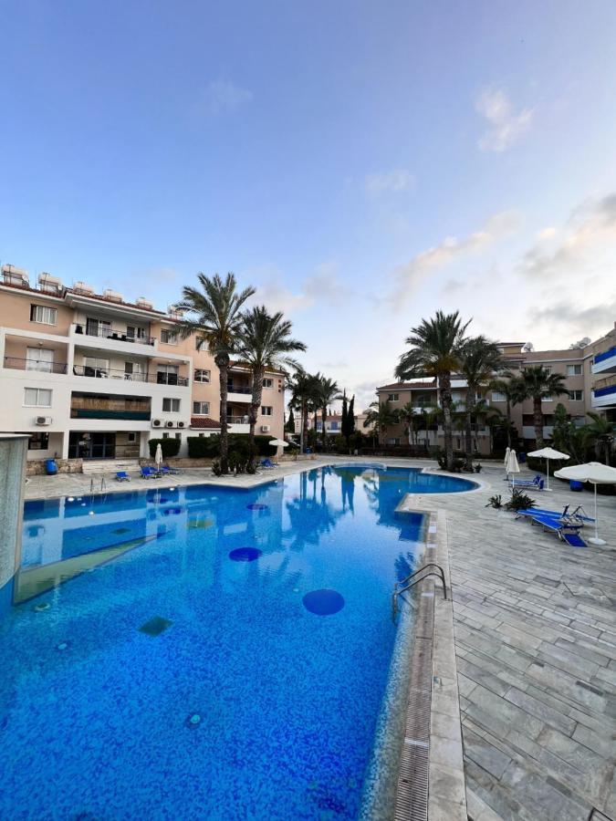 Iris Village Pafos Exterior foto