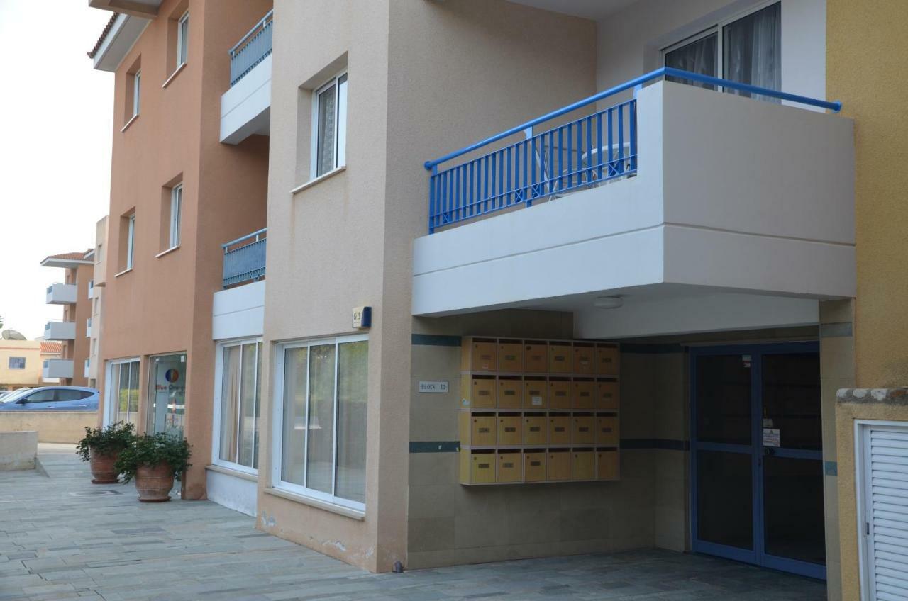 Iris Village Pafos Exterior foto